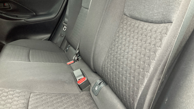 Toyota Yaris 1.5 Hybrid Design 5dr CVT Hybrid Hatchback